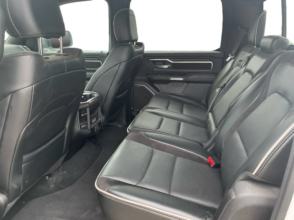 Used 2025 RAM 1500 Laramie AWD/4WD image 22