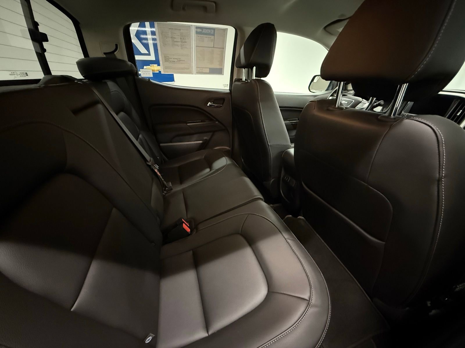 Used 2018 GMC Canyon SLT w/ Driver Alert Package image 6