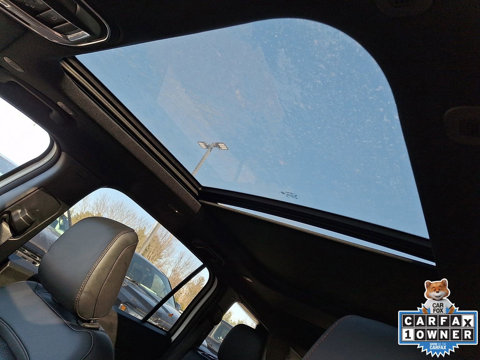 New 2026 Jeep Cherokee Overland w/ Advanced Pro Tech Group image 8