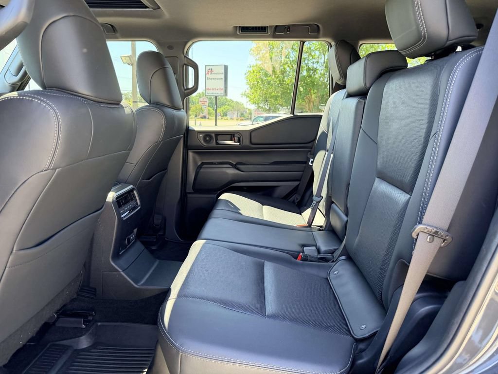 Used 2025 Toyota Land Cruiser w/ Premium Package AWD/4WD image 17