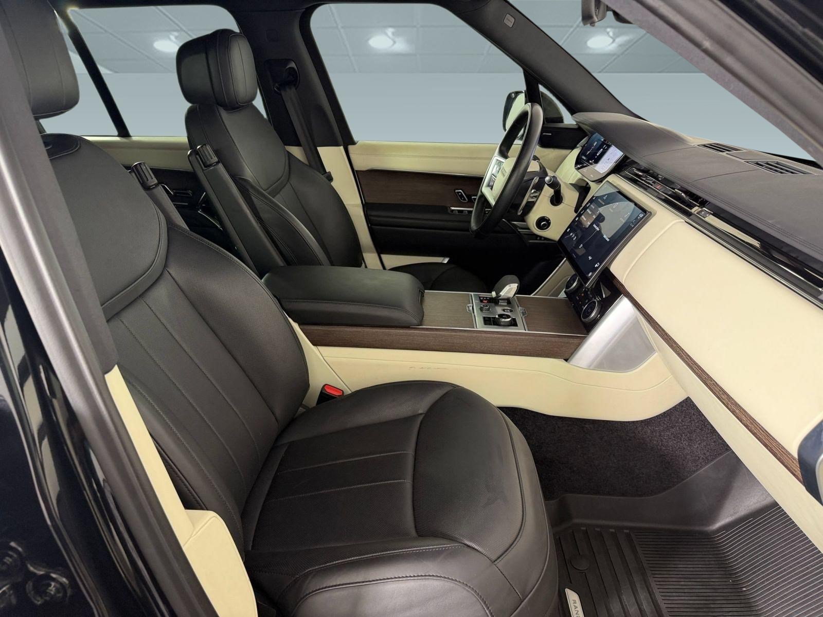 Used 2023 Land Rover Range Rover SE AWD/4WD image 24