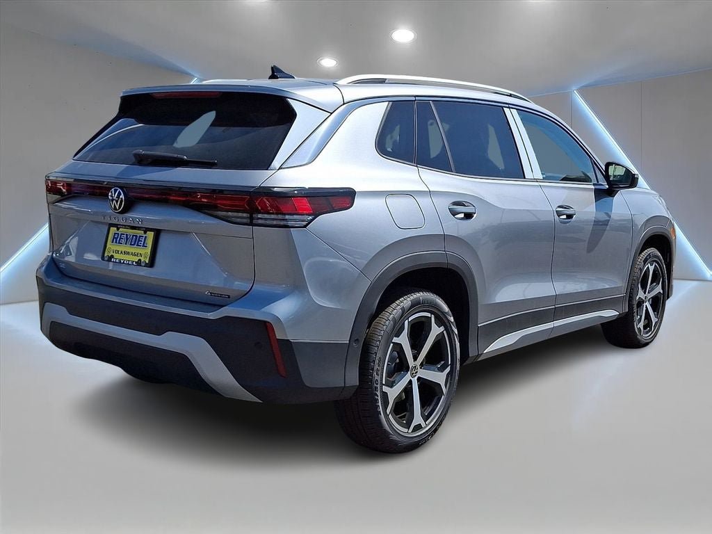 New 2026 Volkswagen Tiguan SE AWD/4WD image 4