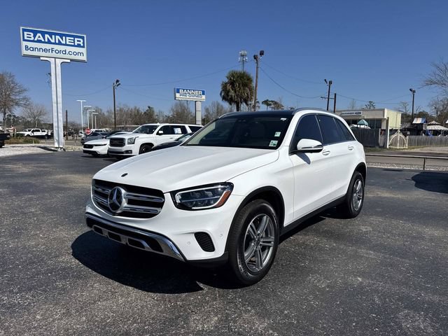 Used 2022 Mercedes-Benz GLC 300 image 3