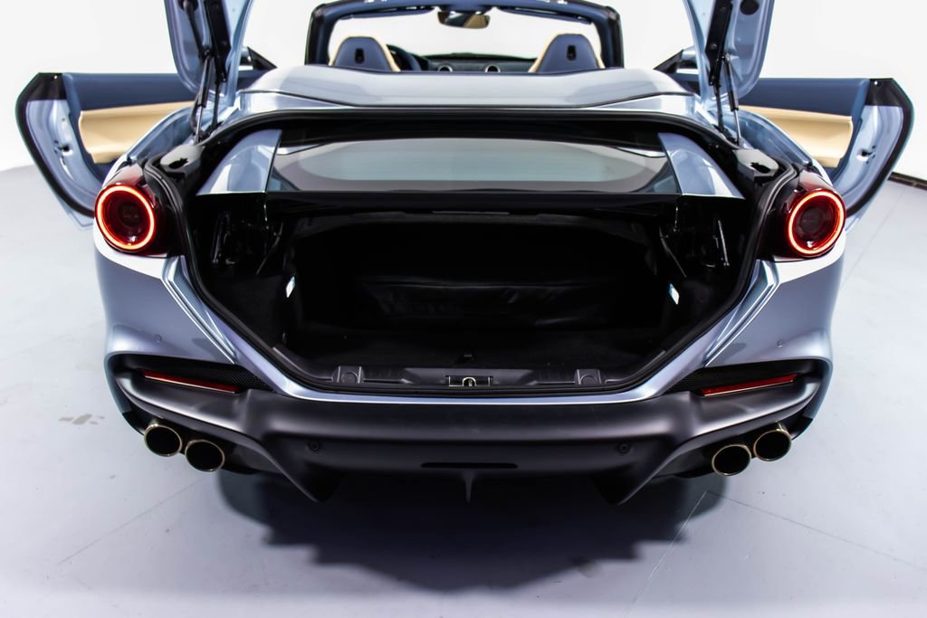 Certified 2022 Ferrari Portofino M RWD image 24