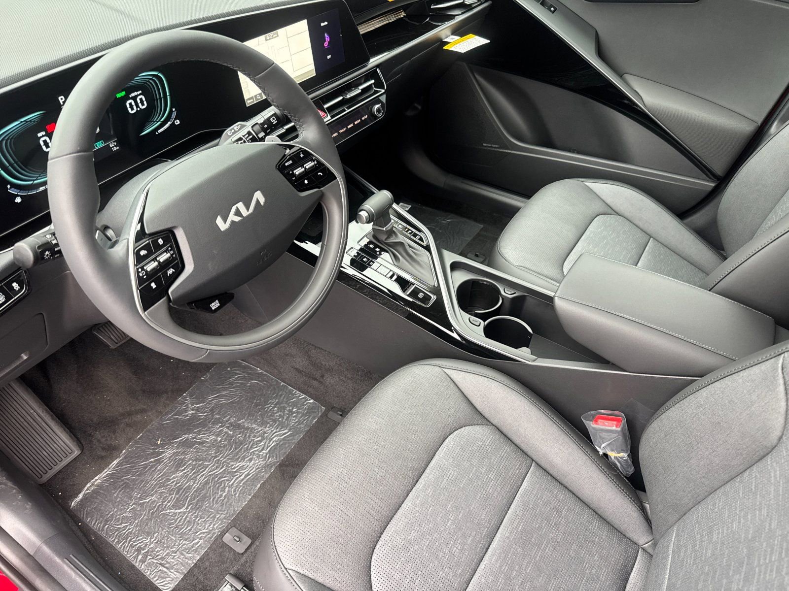 New 2026 Kia Niro SX image 10