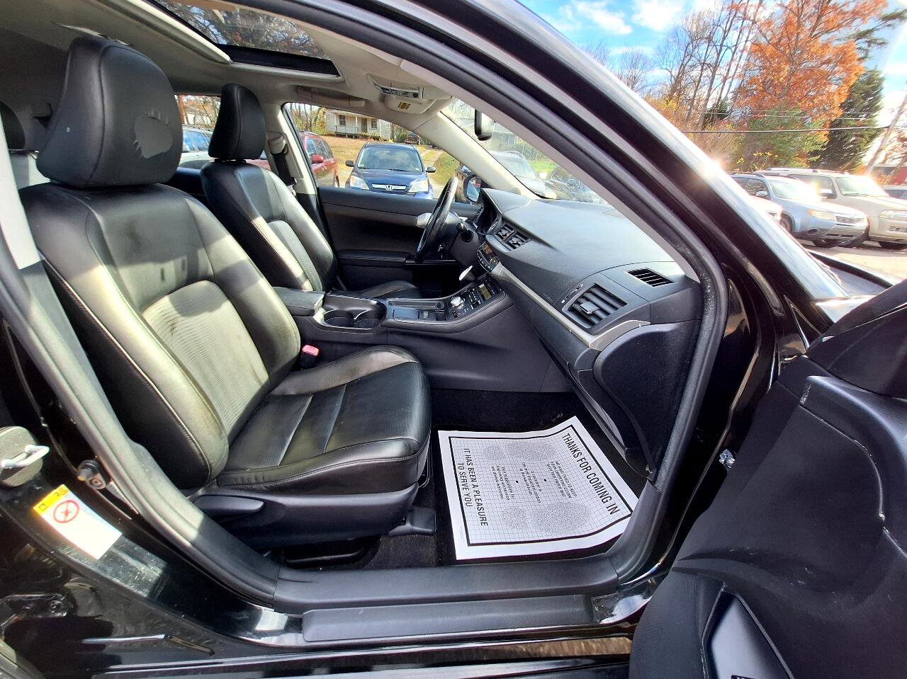 Used 2011 Lexus CT 200h Premium w/ Premium Audio Pkg image 34