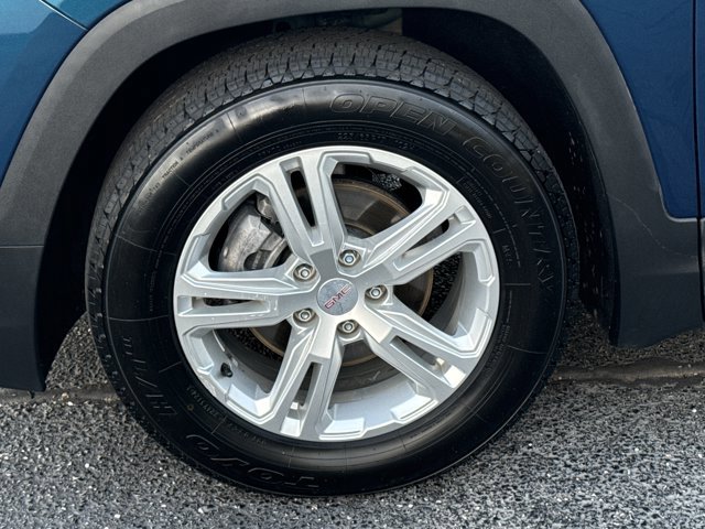 Used 2020 GMC Terrain SLE w/ Driver Convenience Package image 16