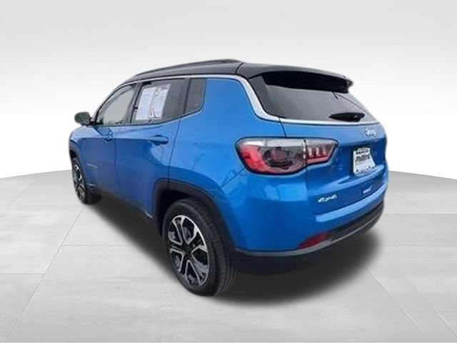 Used 2023 Jeep Compass Limited AWD/4WD image 5