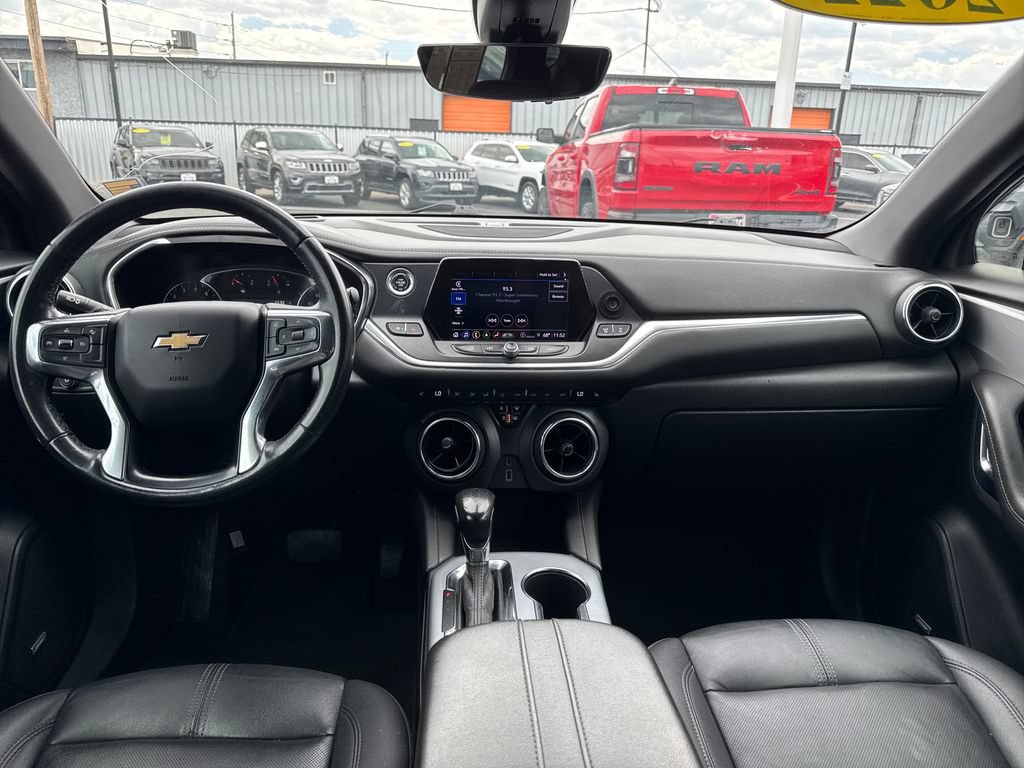 Used 2022 Chevrolet Blazer LT w/ Sound & Technology Package AWD/4WD image 15