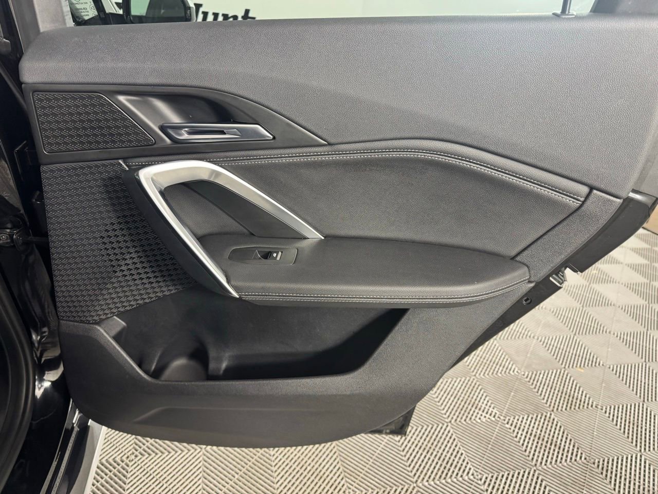 Used 2023 BMW X1 xDrive28i w/ Convenience Package image 27