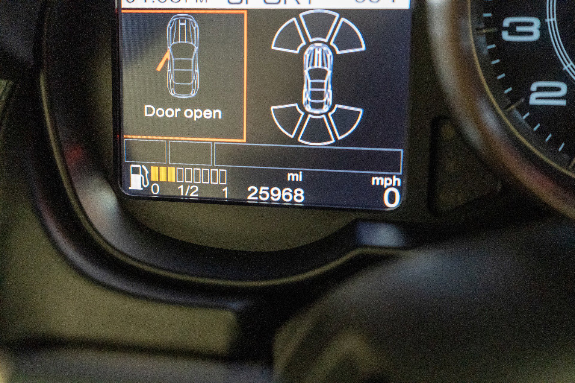 Used 2011 Ferrari California image 22