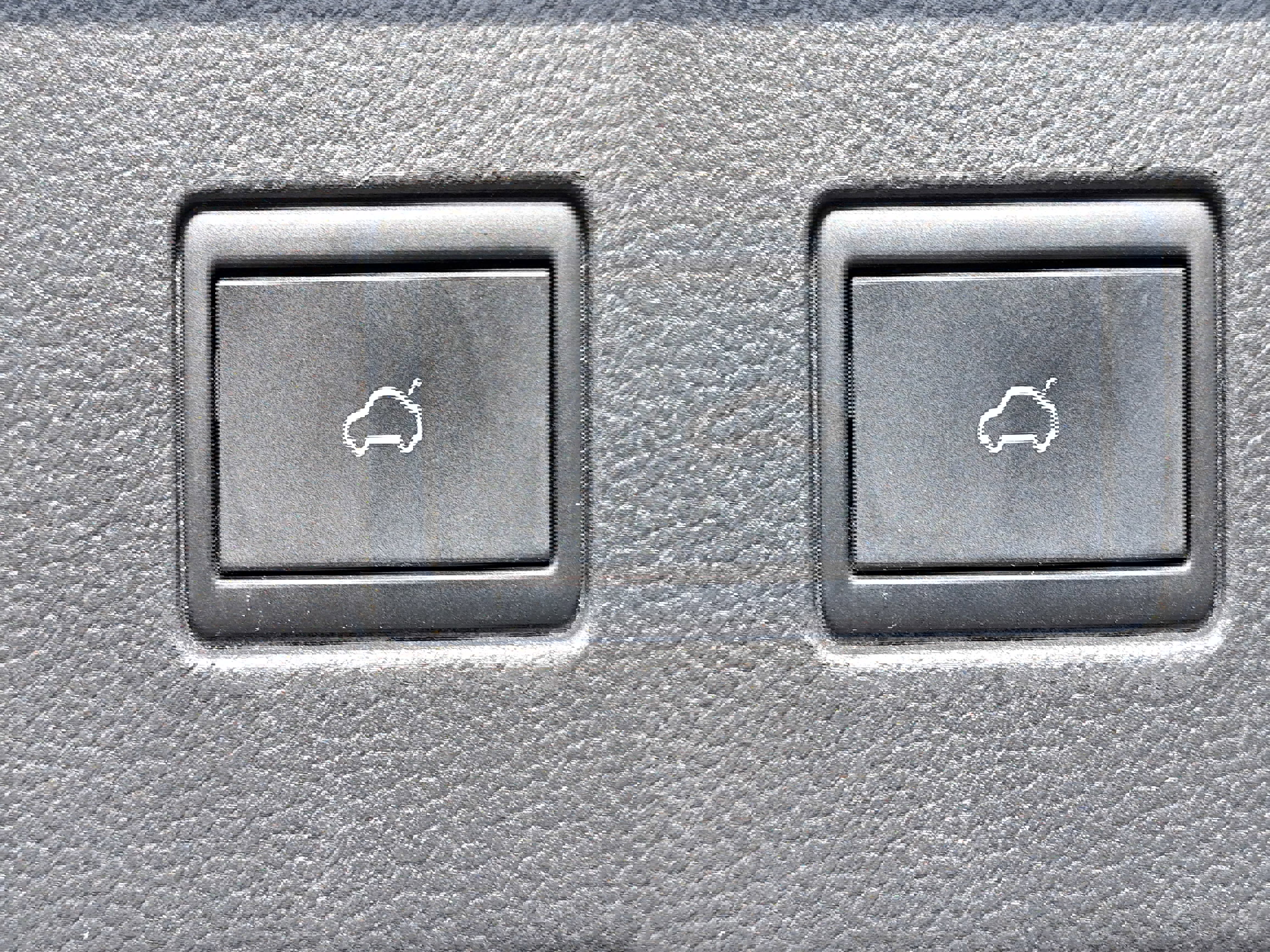 Used 2021 Volkswagen Atlas SE image 14