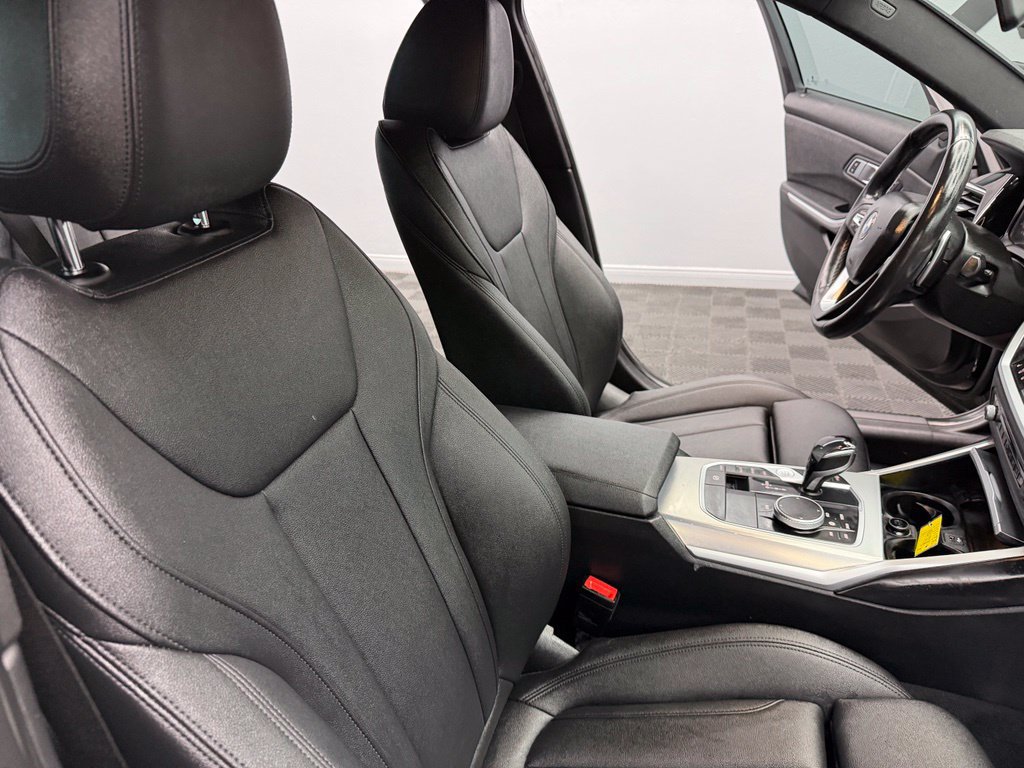 Used 2021 BMW 330i Sedan w/ Convenience Package RWD image 51