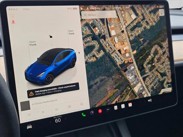 Used 2024 Tesla Model Y Performance image 13