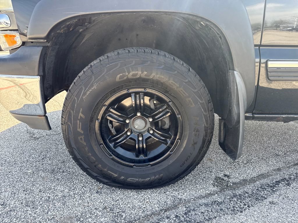 Used 2002 Chevrolet Silverado 1500 4x4 Regular Cab image 21