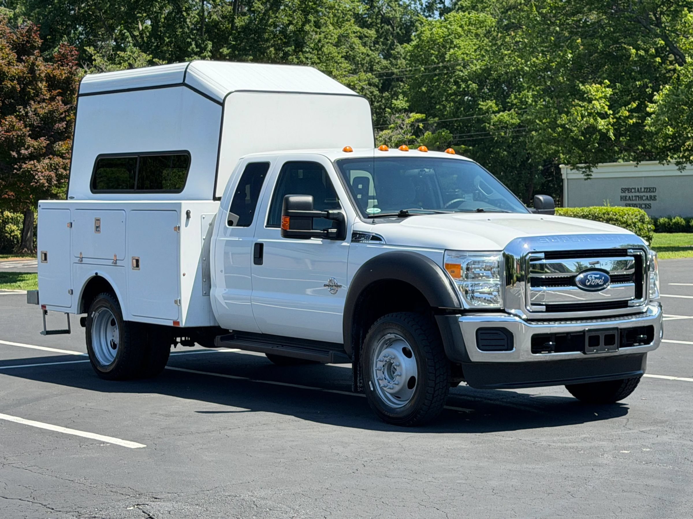 Used 2014 Ford F450 XLT w/ XLT Interior Package AWD/4WD image 4