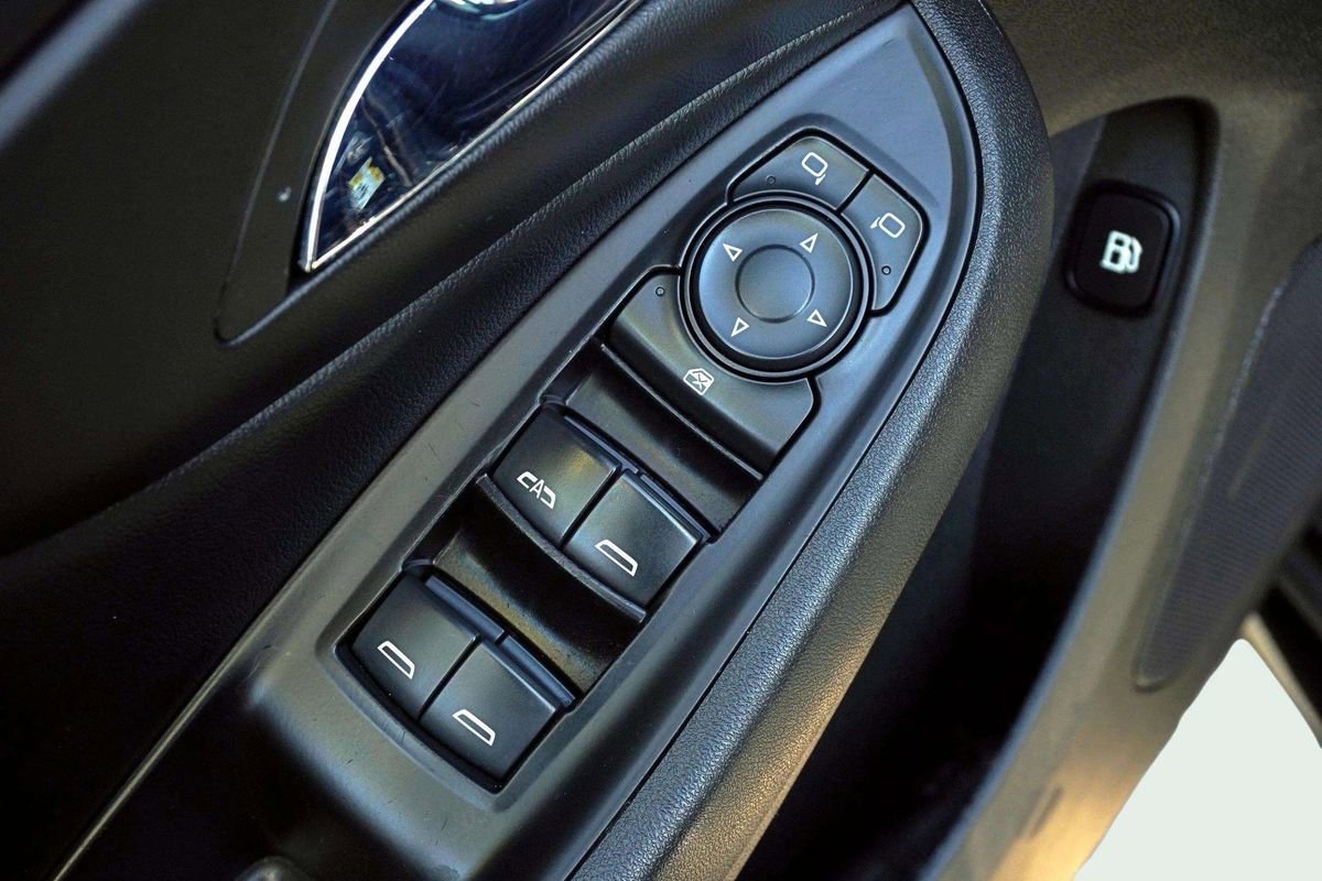 Used 2018 Chevrolet Volt LT image 15