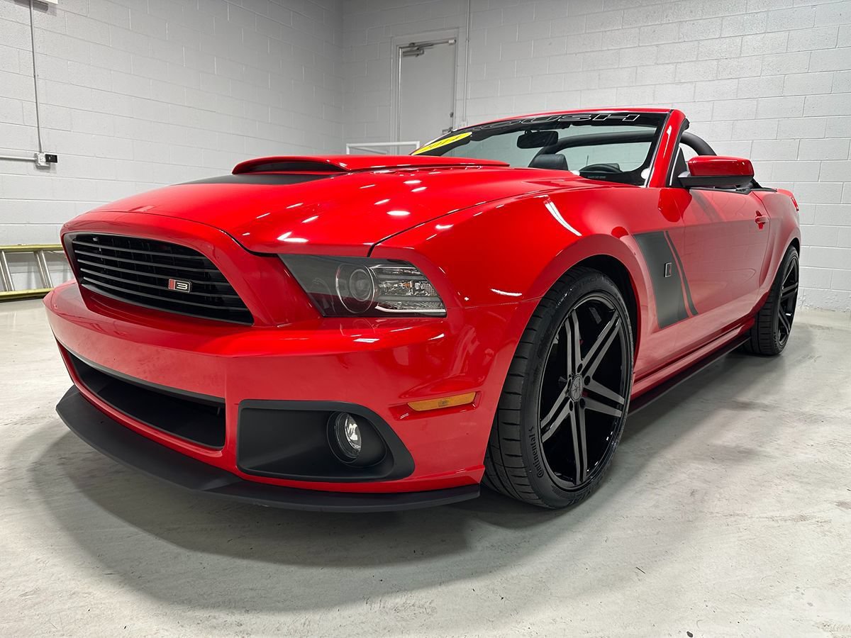 Used 2014 Ford Mustang GT Premium RWD image 24