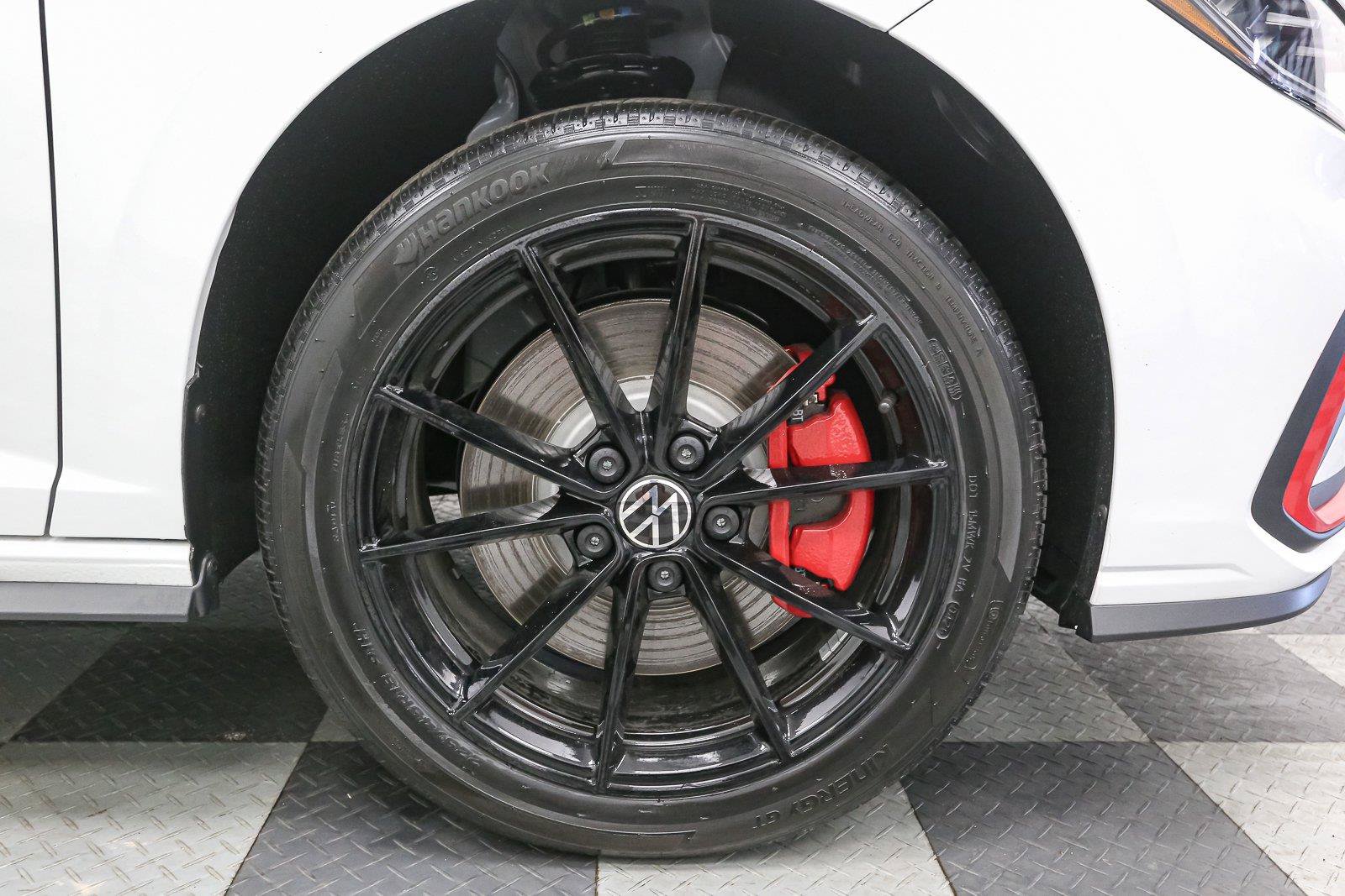 New 2026 Volkswagen Jetta GLI Autobahn FWD image 11