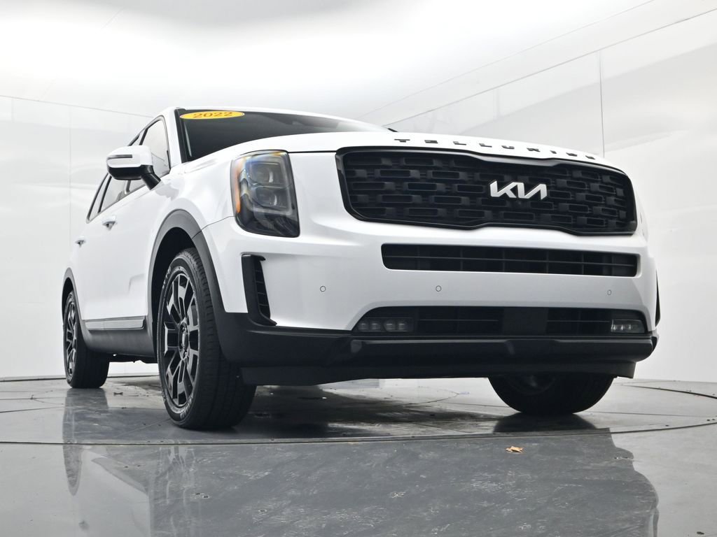 Used 2022 Kia Telluride SX w/ SX Prestige Package image 52