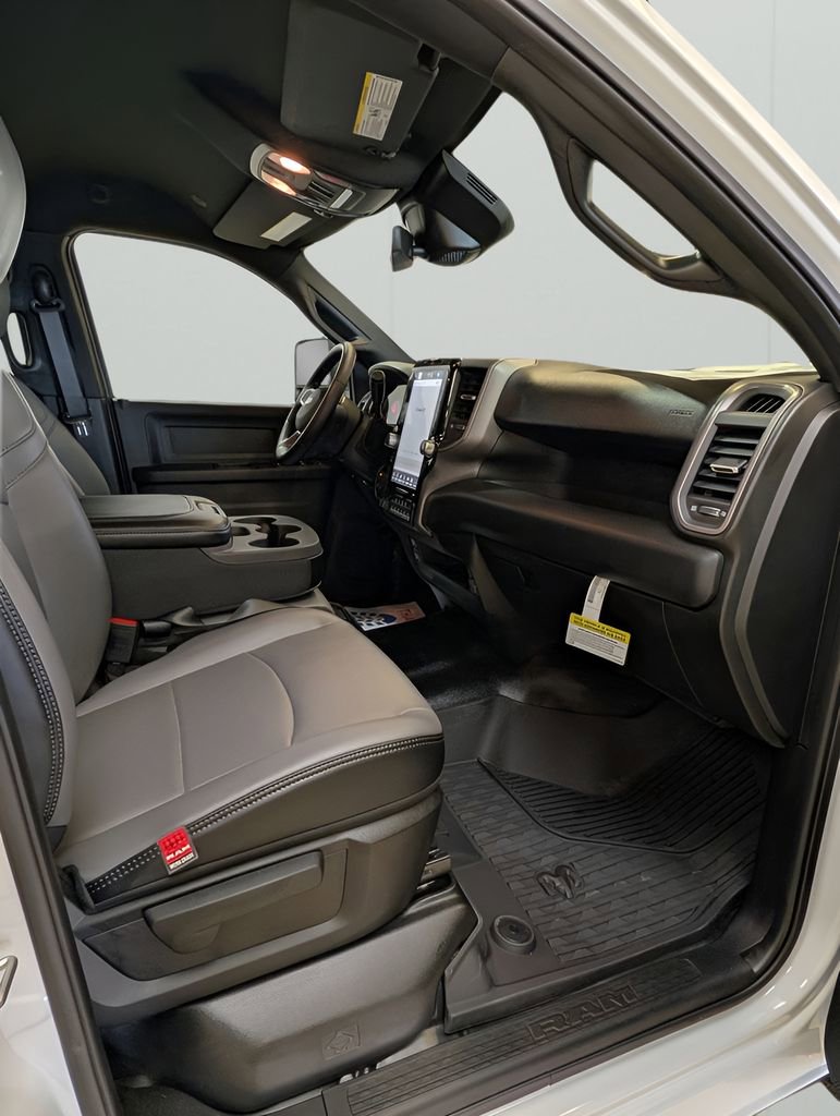 New 2026 RAM 2500 Tradesman AWD/4WD image 16