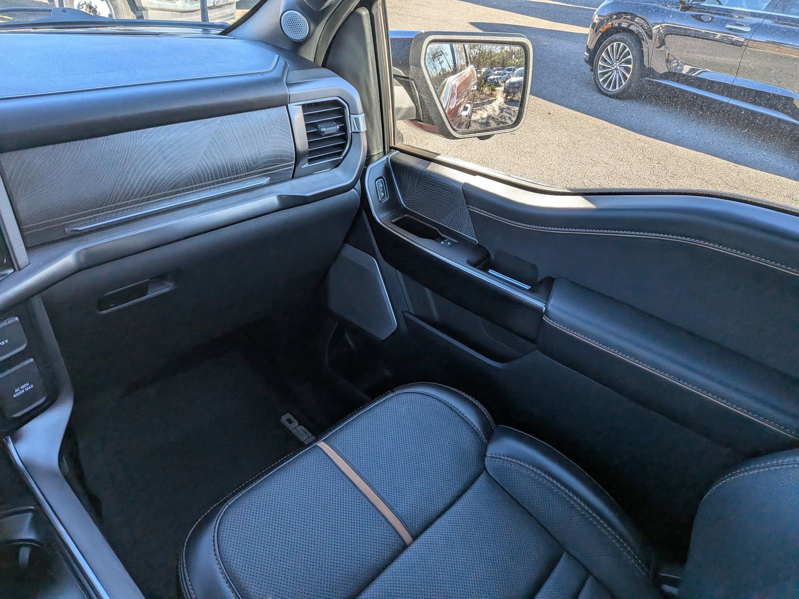 Certified 2023 Ford F150 Platinum w/ Equipment Group 701A High image 18