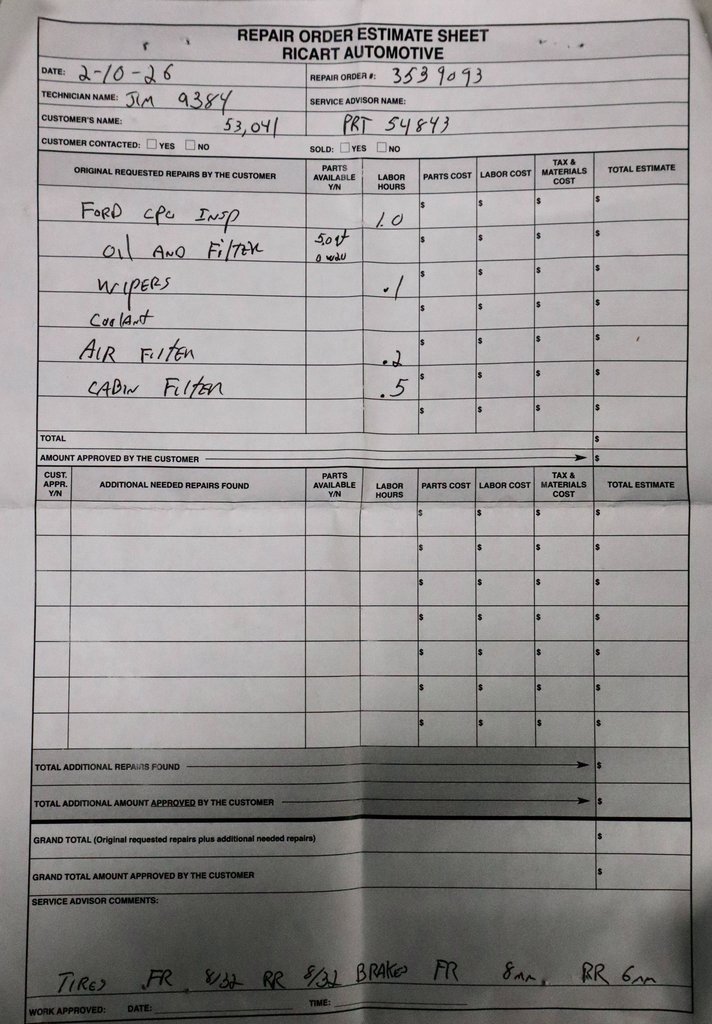 Certified 2024 Ford Escape ST-Line image 4