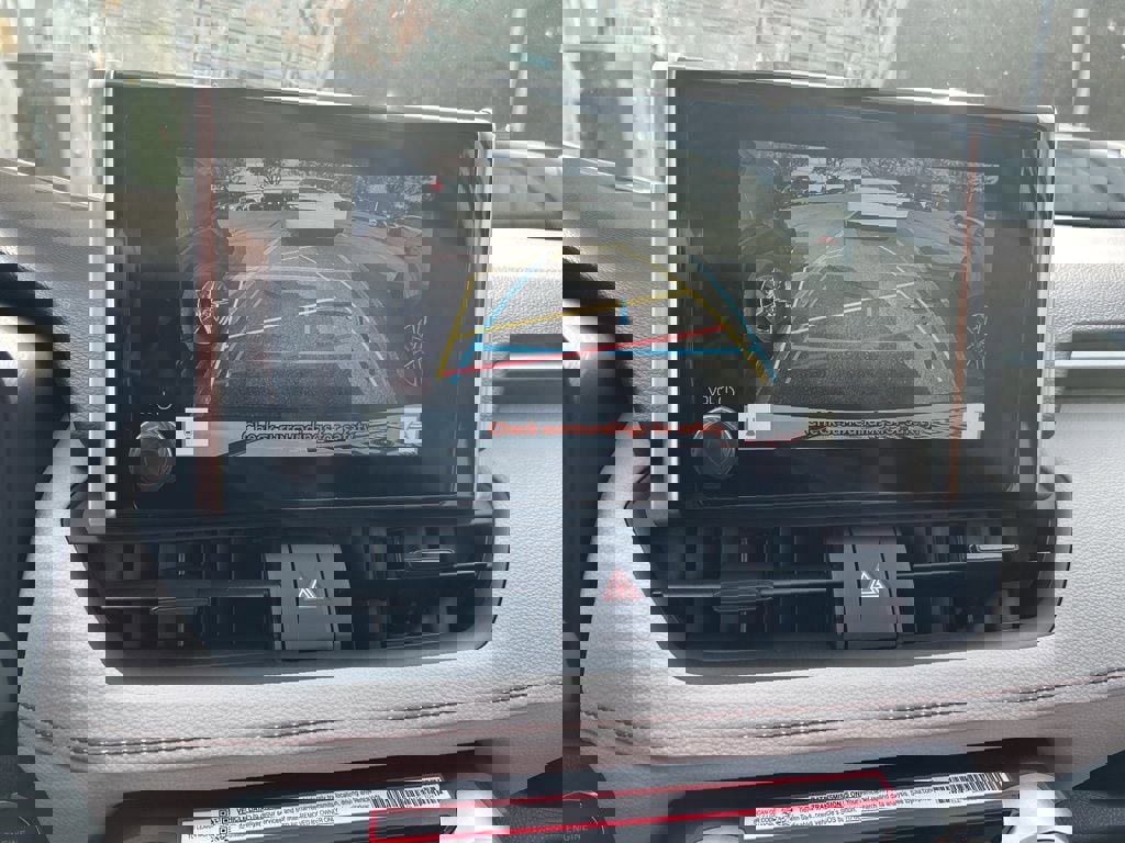 New 2025 Toyota RAV4 XLE image 6