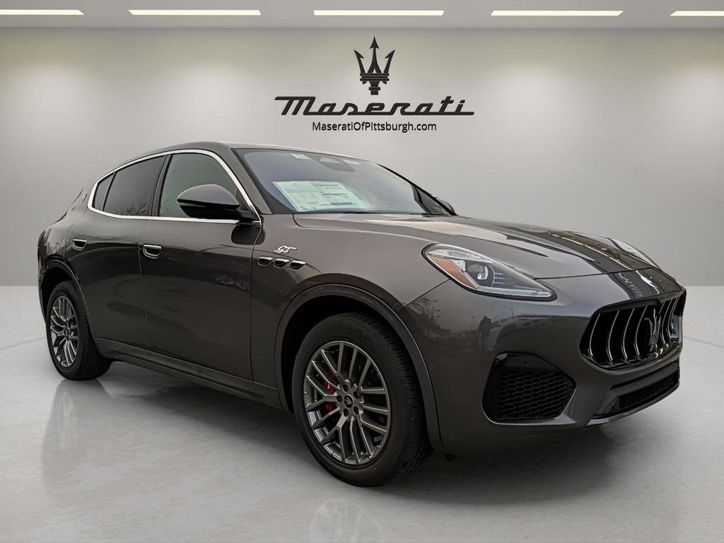 New 2023 Maserati Grecale GT image 3
