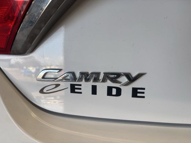 Used 2017 Toyota Camry SE FWD image 25