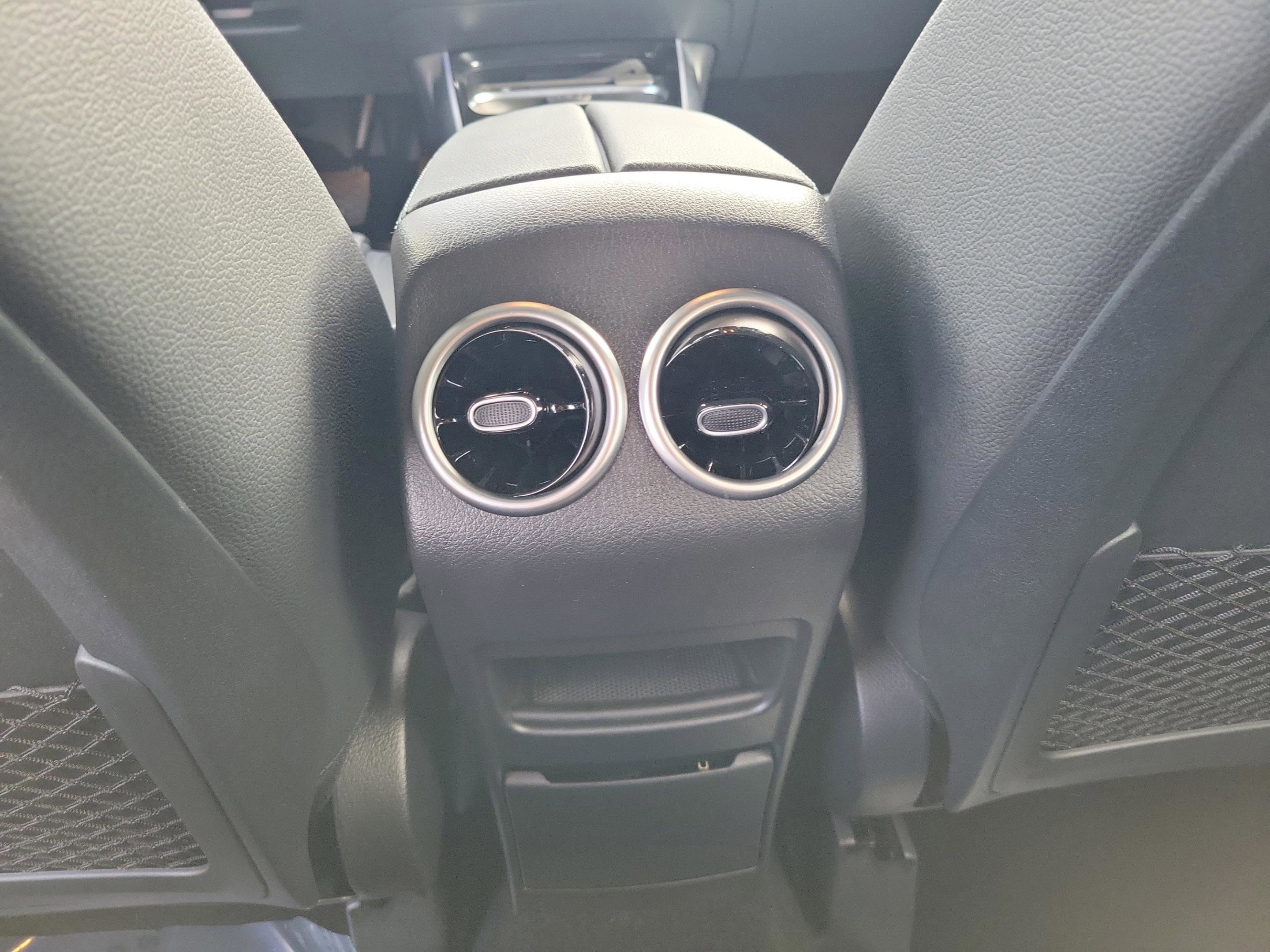 Used 2026 Mercedes-Benz GLA 250 image 10