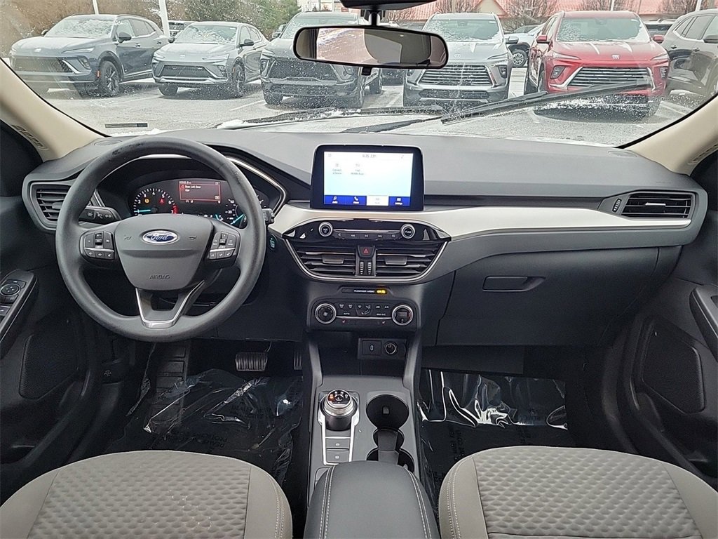 Used 2020 Ford Escape SE image 8