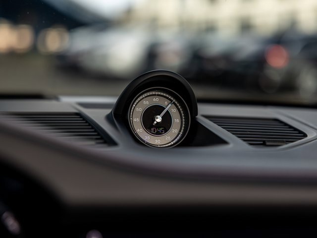 Used 2021 Porsche 911 Turbo image 46