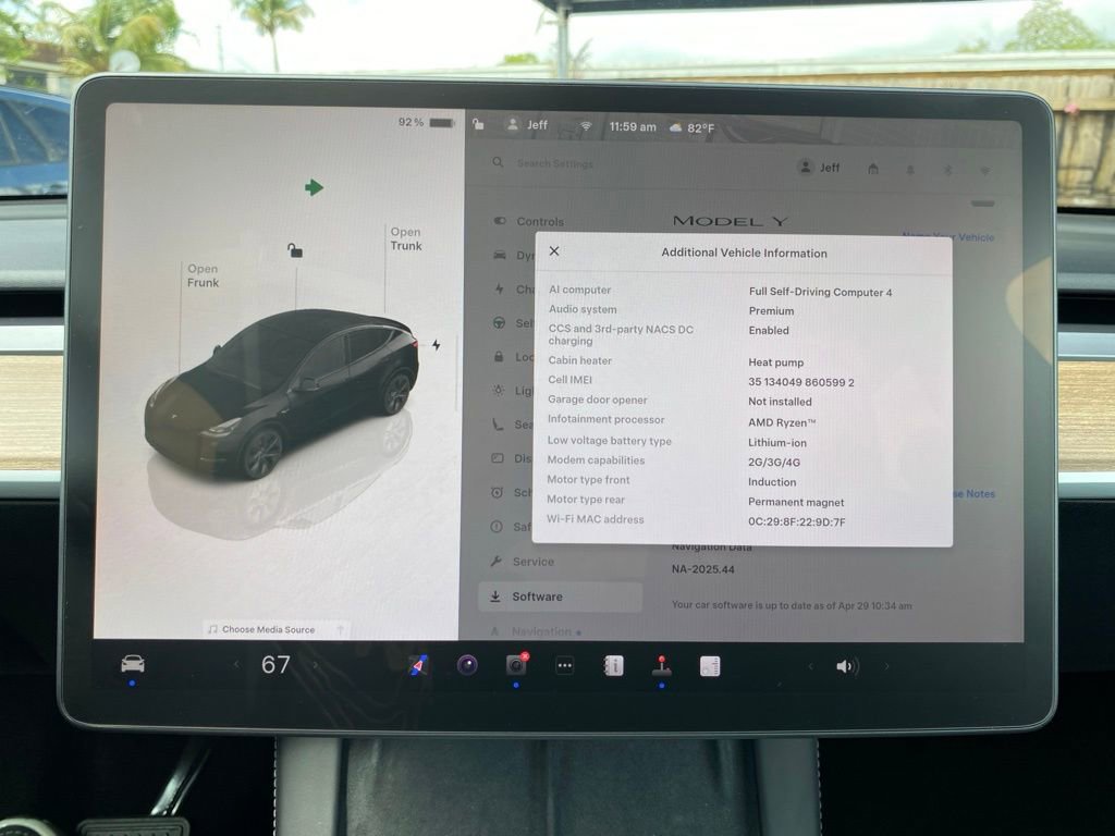 Used 2024 Tesla Model Y Long Range AWD/4WD image 5
