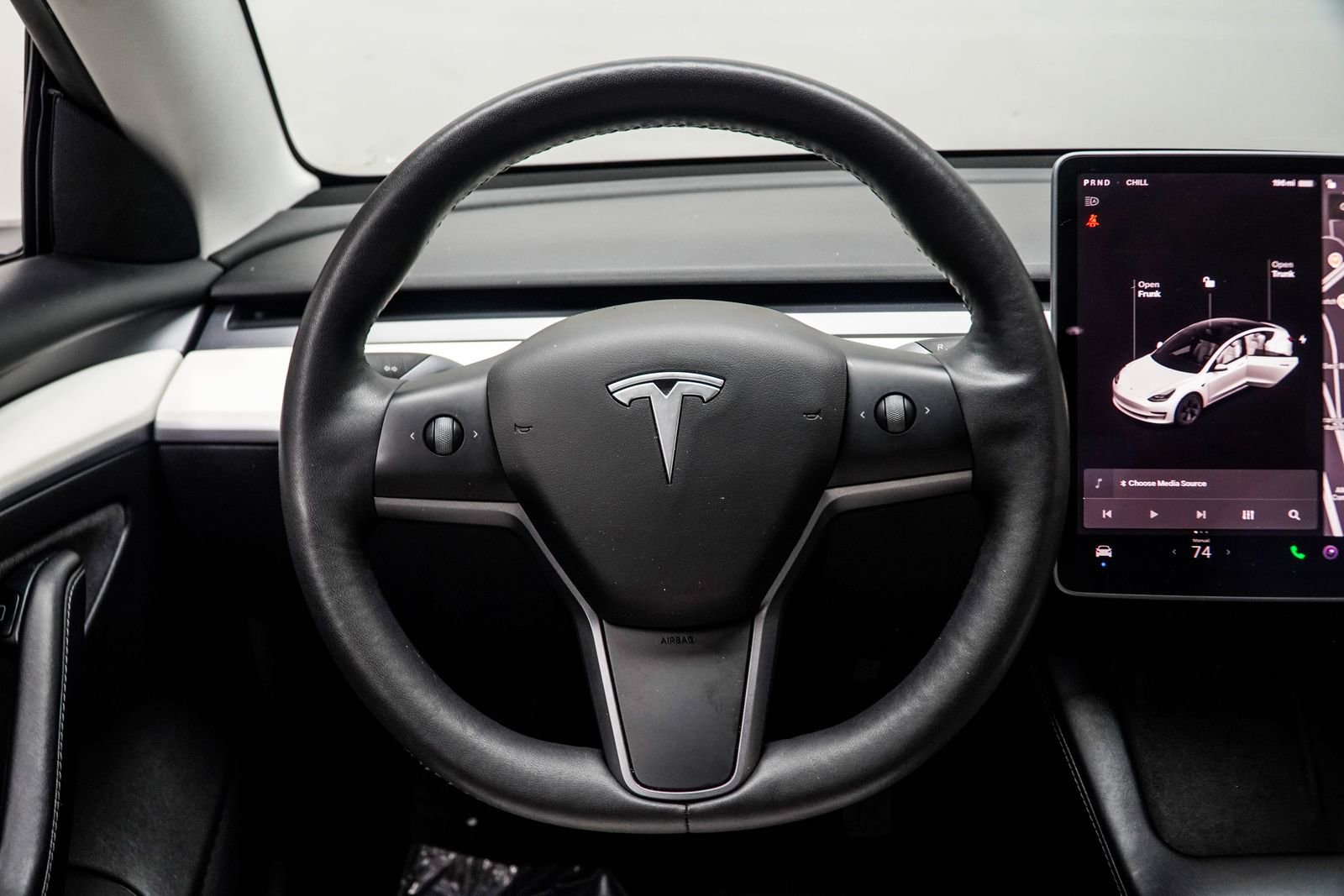 Used 2021 Tesla Model 3 Standard Range Plus image 15