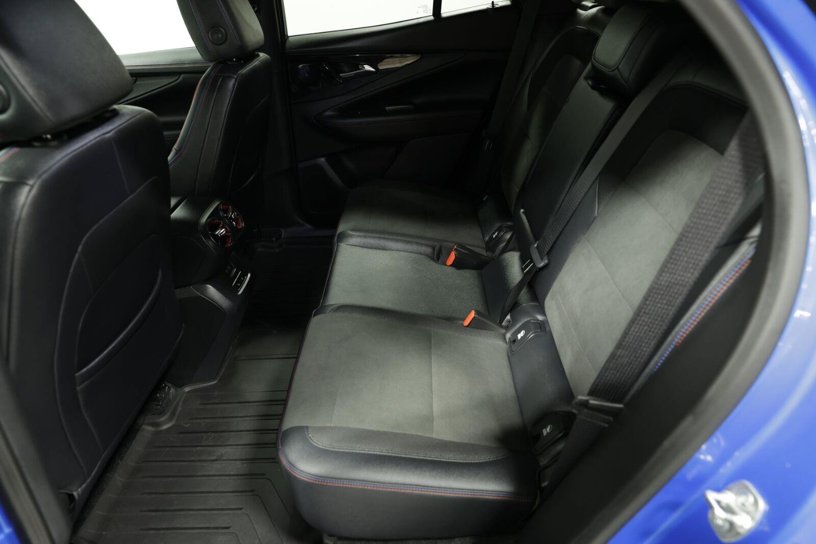 Certified 2024 Chevrolet Blazer EV RS AWD/4WD image 31