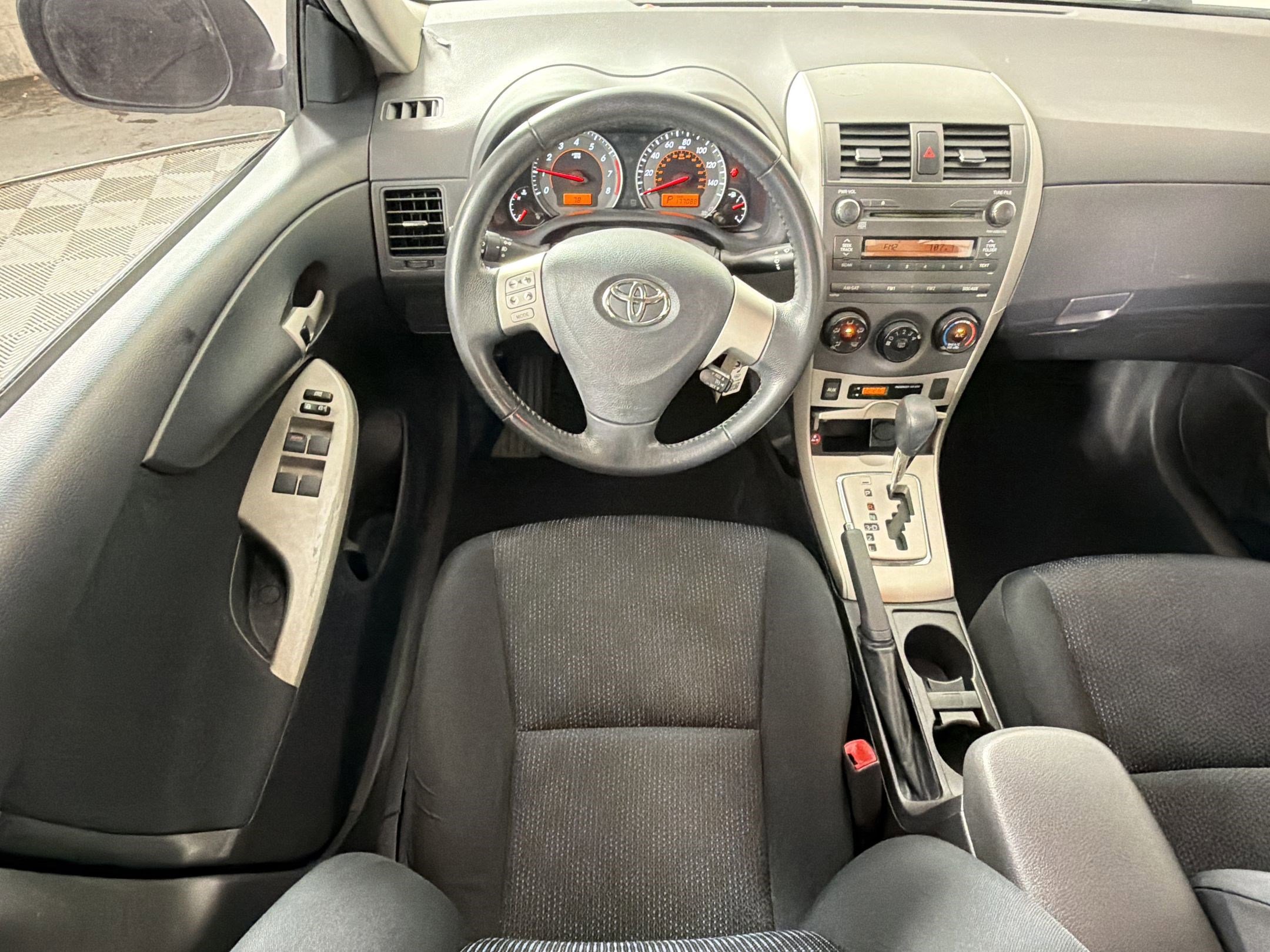 Used 2010 Toyota Corolla S image 24