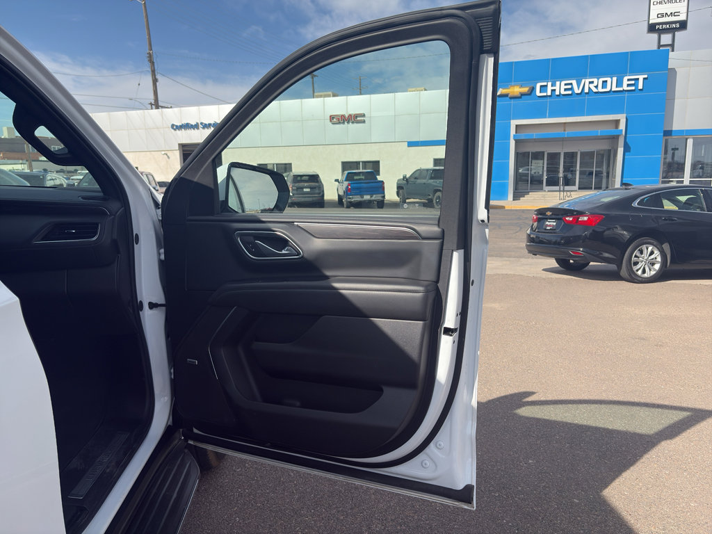 Used 2024 Chevrolet Tahoe LT image 17
