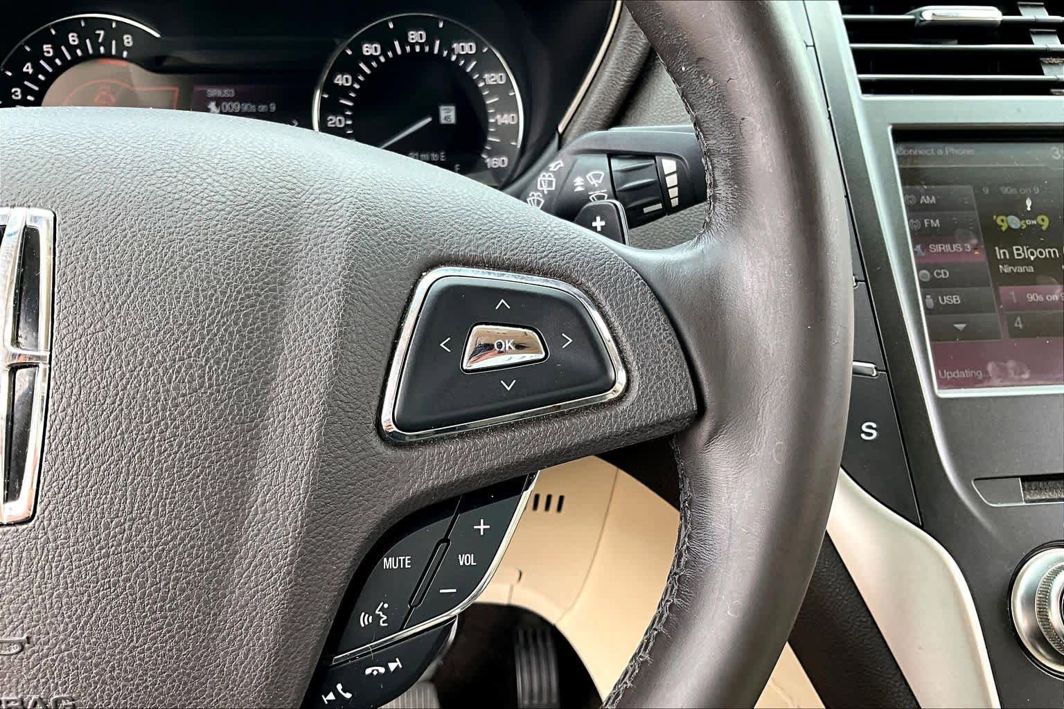 Used 2015 Lincoln MKC FWD w/ Equipment Group 102A Reserve image 22