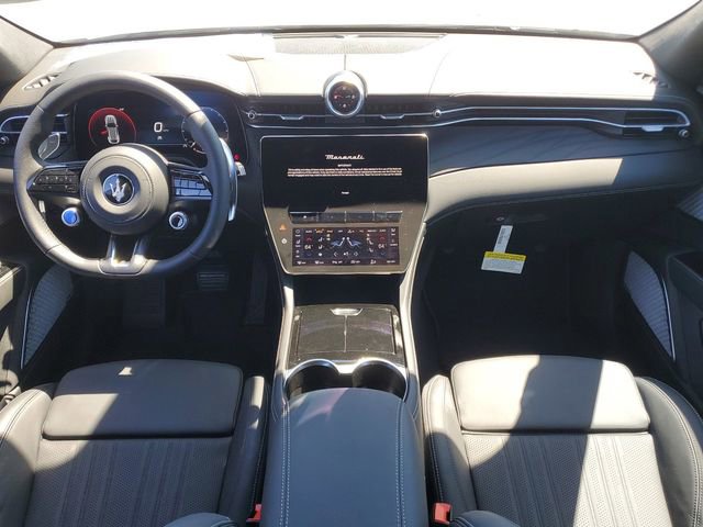 New 2024 Maserati Grecale GT image 12