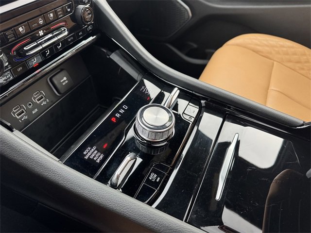 Used 2025 Jeep Grand Cherokee L Summit image 28