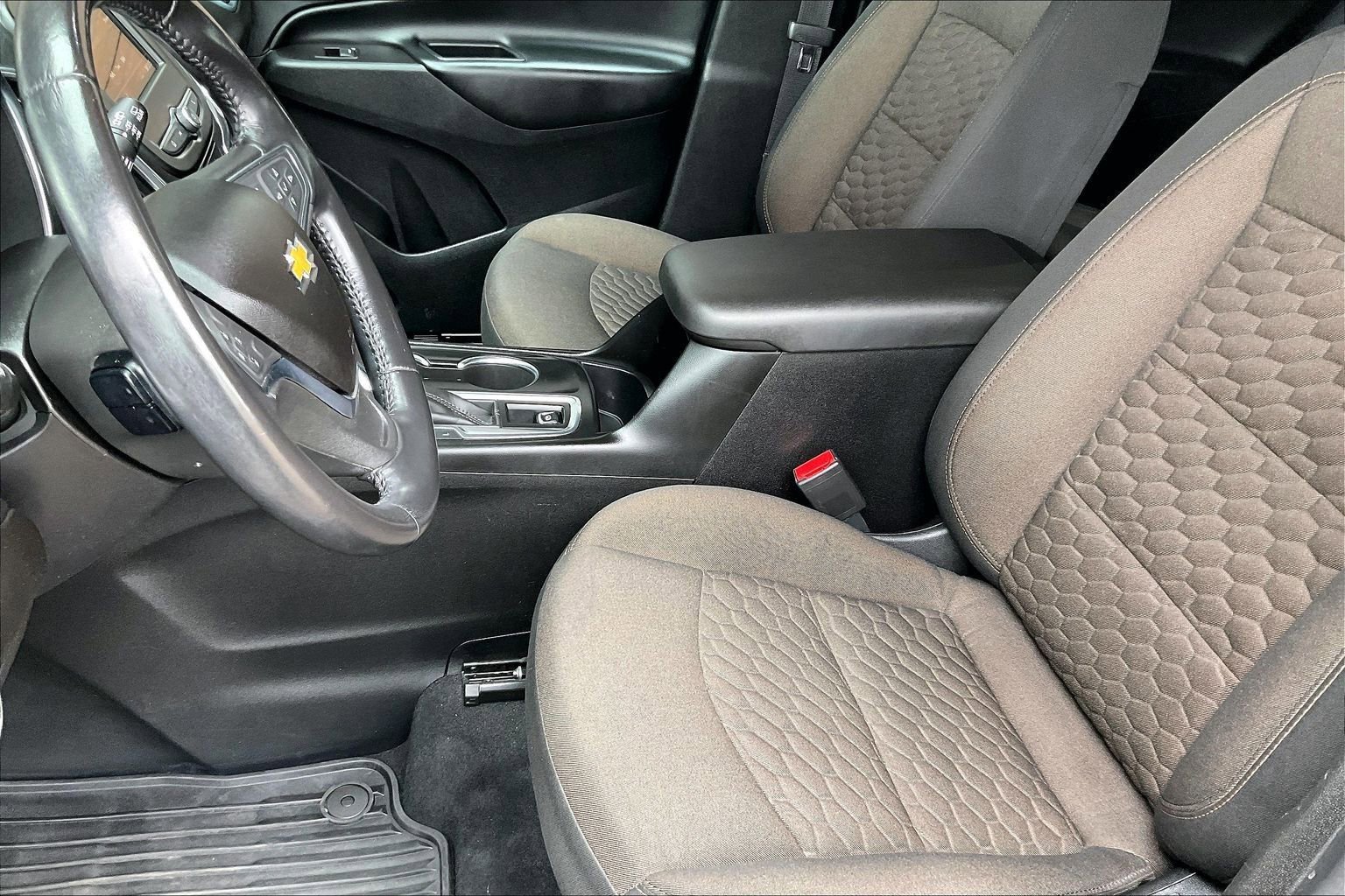 Used 2019 Chevrolet Equinox LT image 16