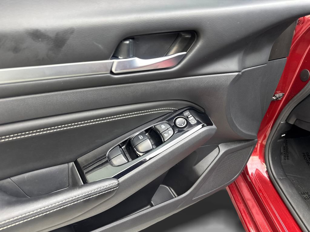 Used 2022 Nissan Altima 2.5 SV w/ SV Premium Package image 33