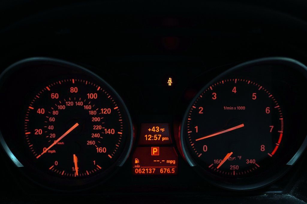 Used 2013 BMW Z4 sDrive28i image 17