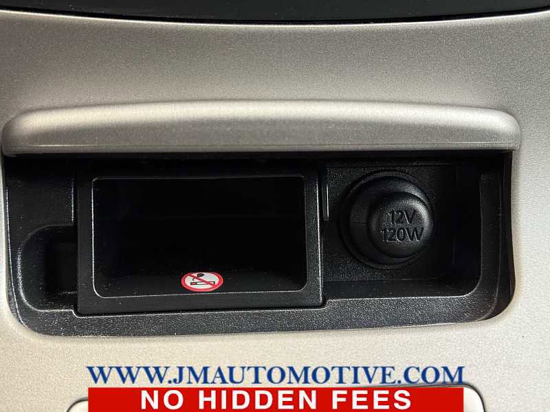 Used 2015 Nissan Sentra SV FWD image 37