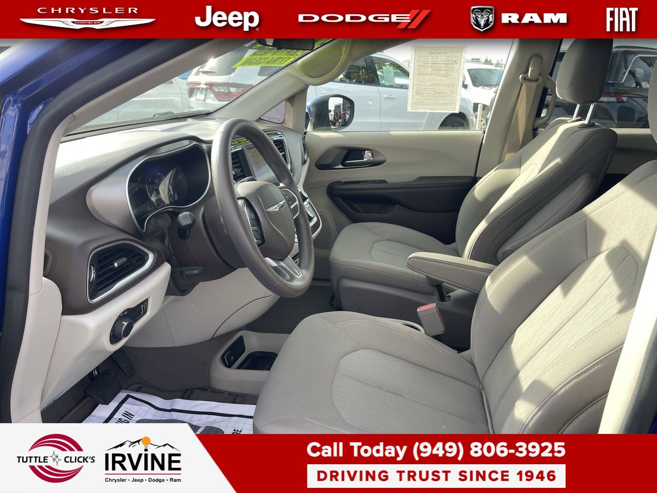 Certified 2019 Chrysler Pacifica L image 17