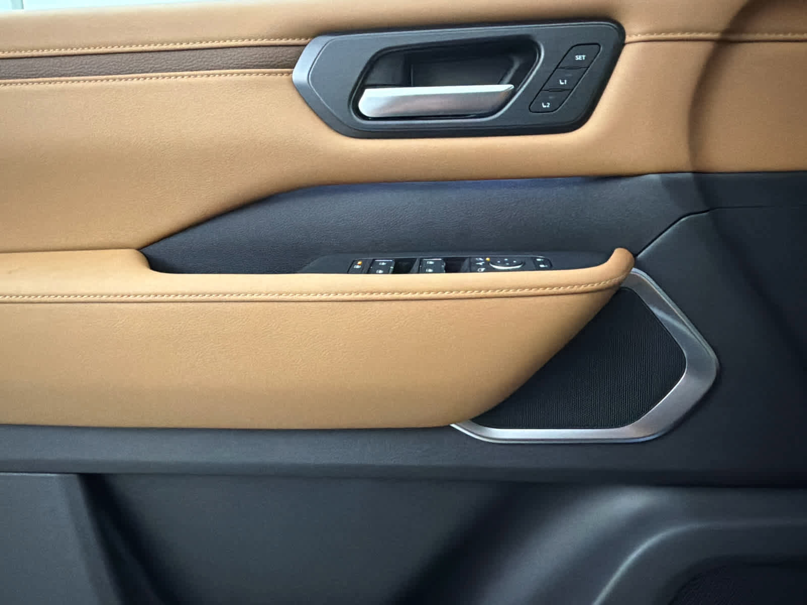 New 2026 Nissan Armada Platinum Reserve image 15