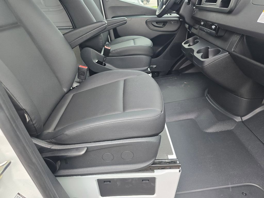 New 2025 Mercedes-Benz Sprinter 3500 image 21