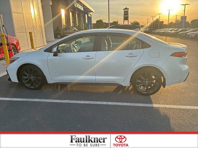 Used 2024 Toyota Corolla SE FWD image 12