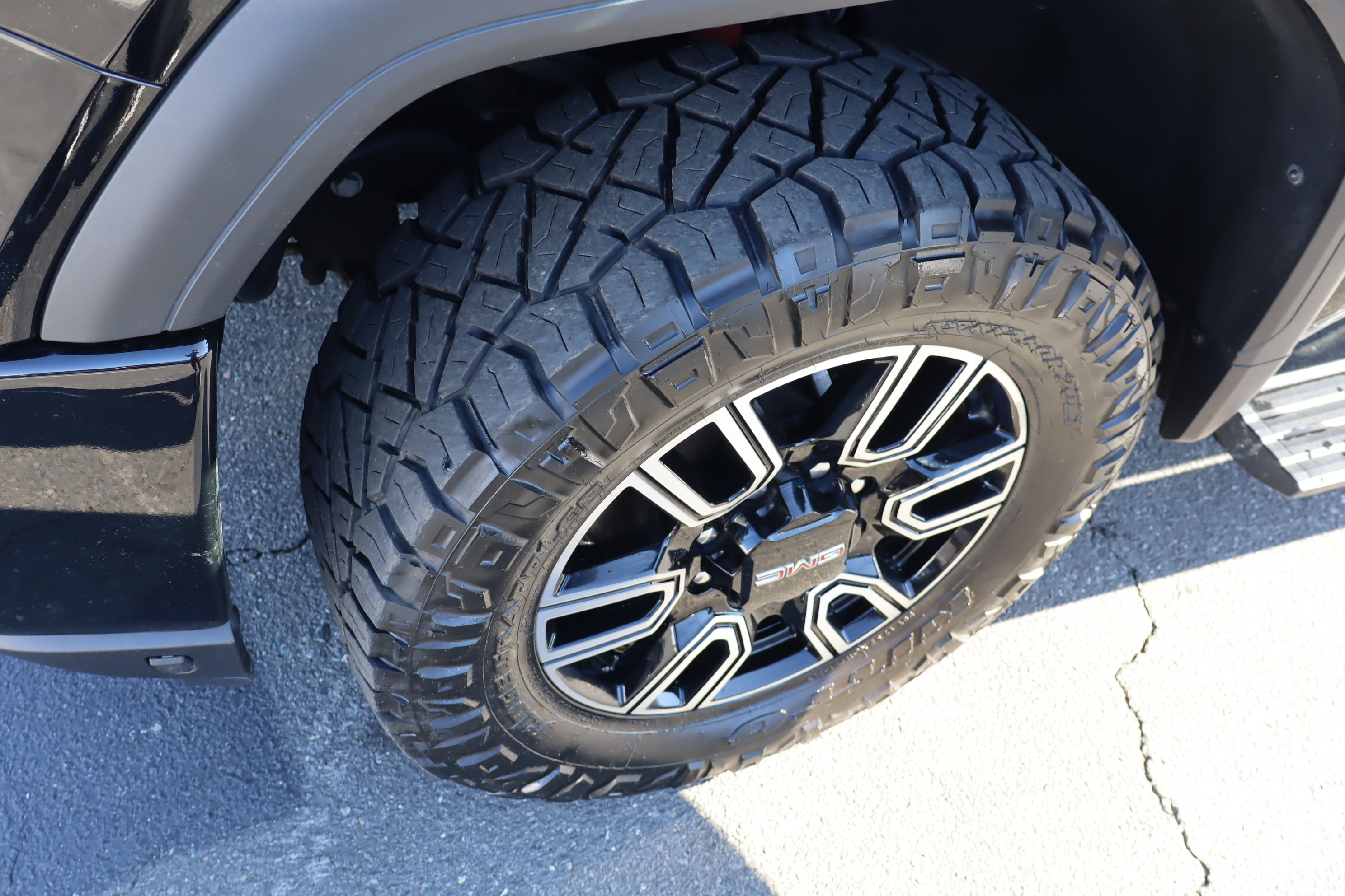 Certified 2023 GMC Sierra 2500 AT4 w/ AT4 Premium Plus Package image 43